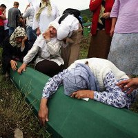 Резня в Сребренице